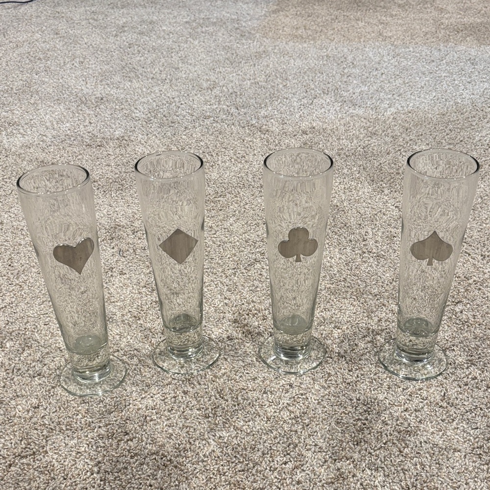 Things Remembered Set of Four Clear Glasses with Card Suit Designs